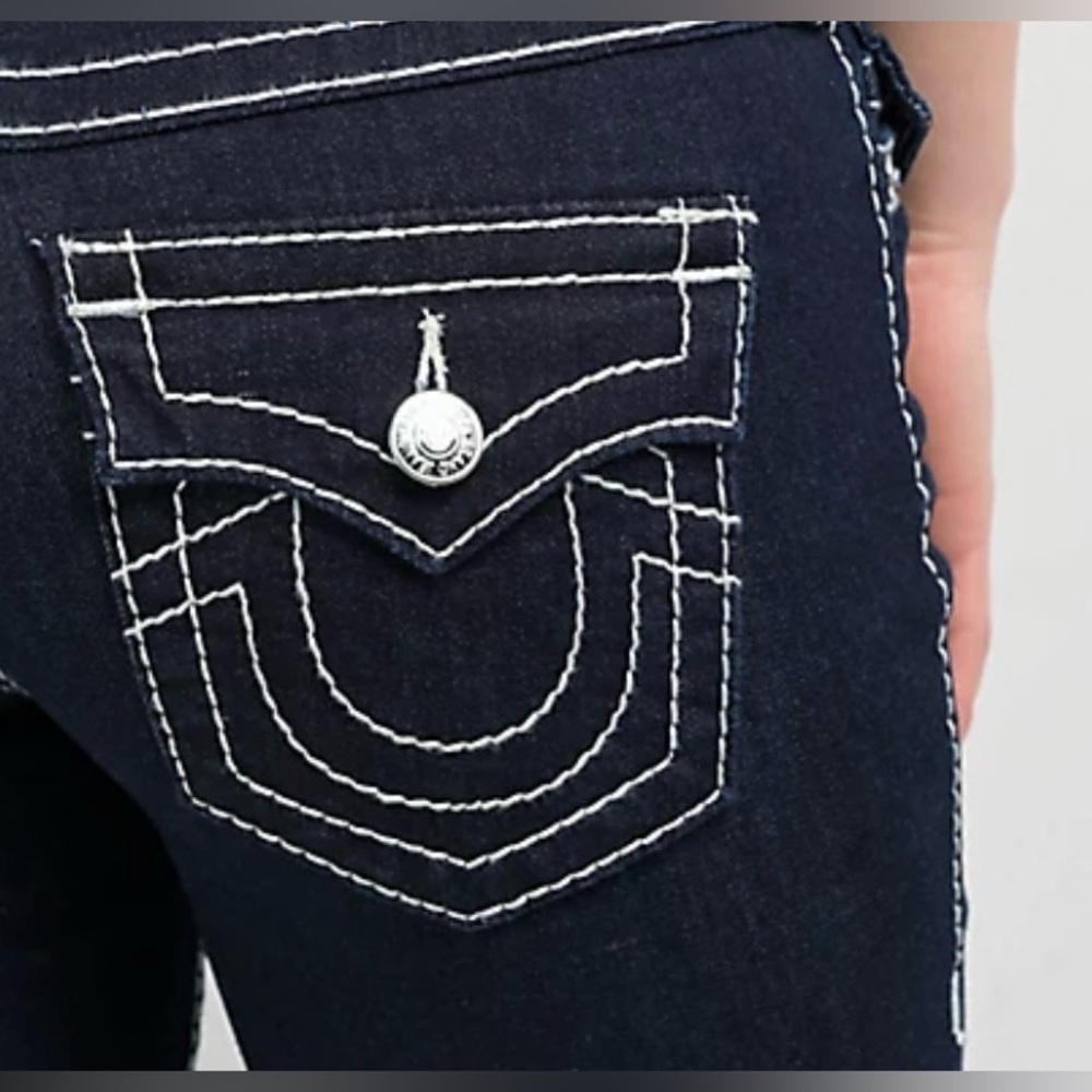 True Religion Curvy Skinny Low Rise Dark Wash Jeans With Contrast Stitching